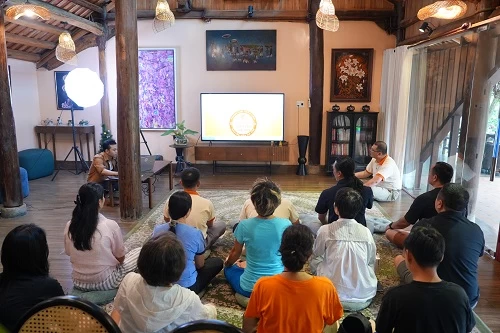 Dinh dưỡng nuôi dưỡng tế bào nền tảng hồi nguyên cơ thể